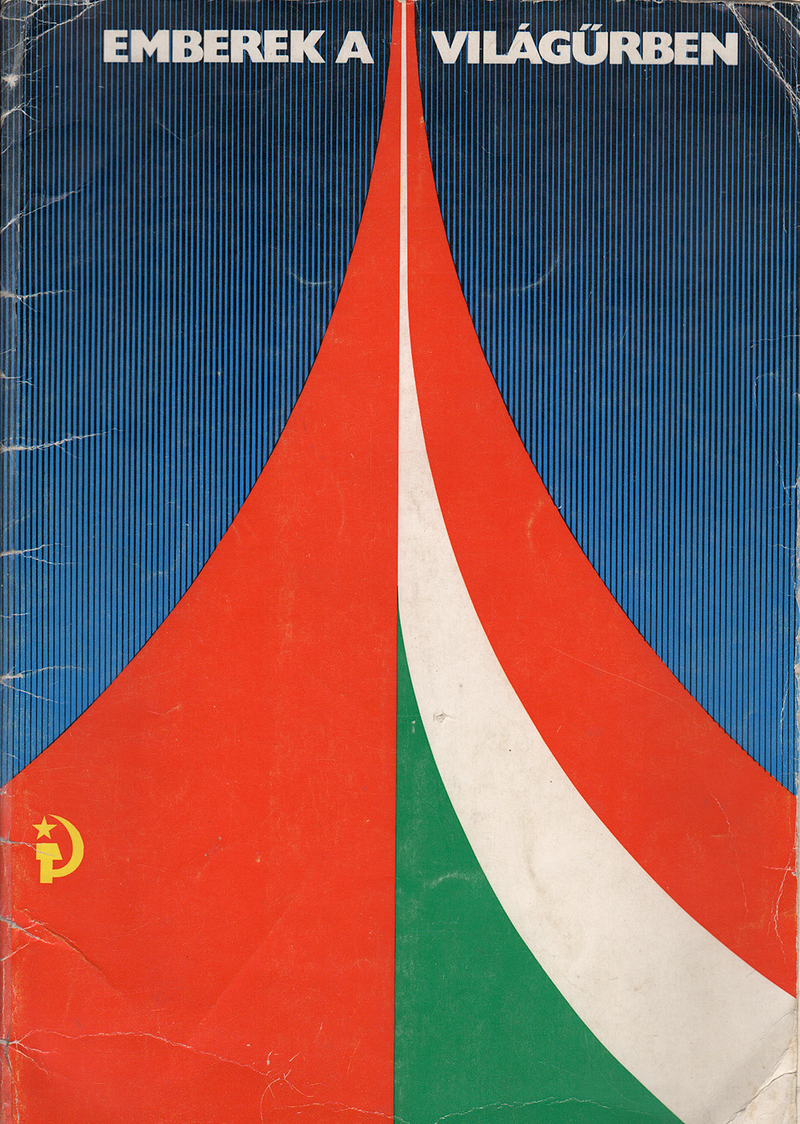 Illustration for article titled Rare Photos Of The Soviet Space Program From Gagarin To Intercosmos